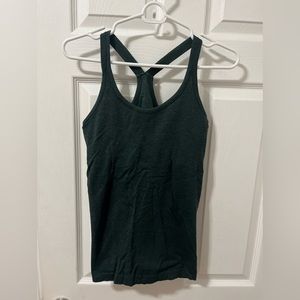 Lululemon top